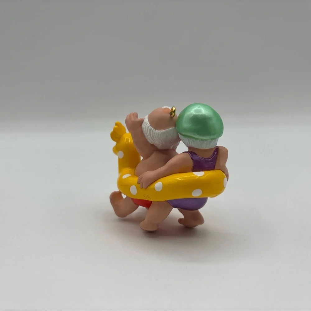 Hallmark Keepsake Ornament 1998 The Clauses On Vacation 2nd In The Series